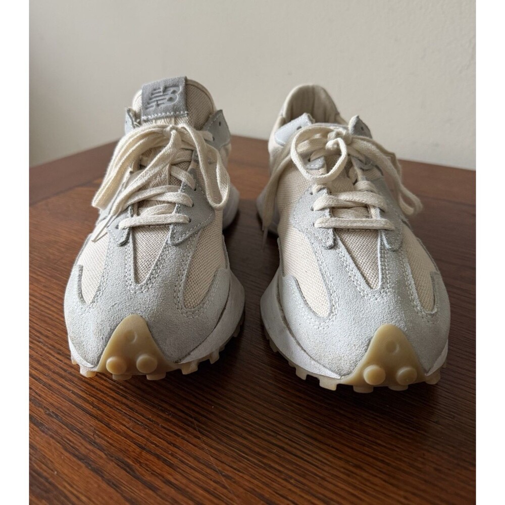 New Balance 327 Women's Sports Shoes Sneakers Ivory, Light Blue Woman 8.5 - Picture 2 of 11
